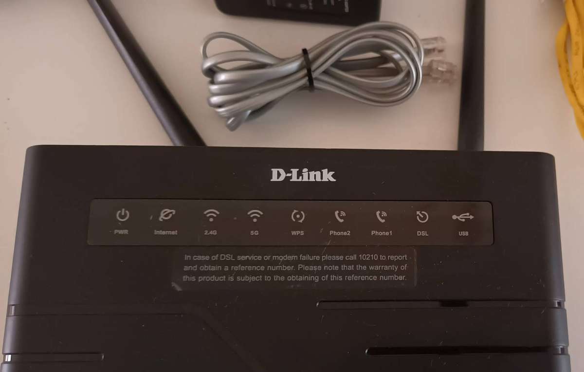 D-Link DSL-G2562DG Modem Router Modem.