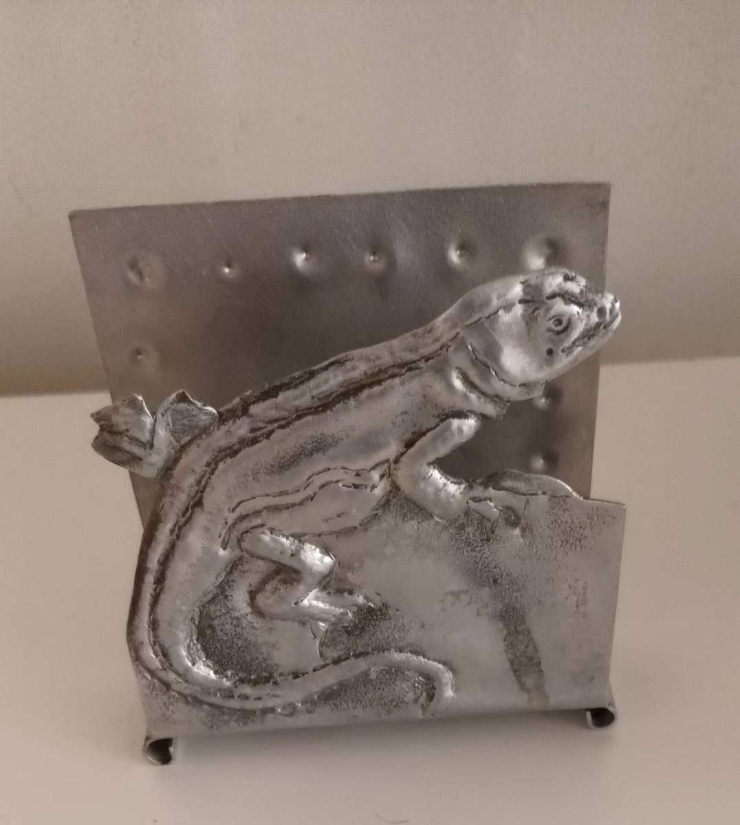 Unique Vintage Serviette Holder.