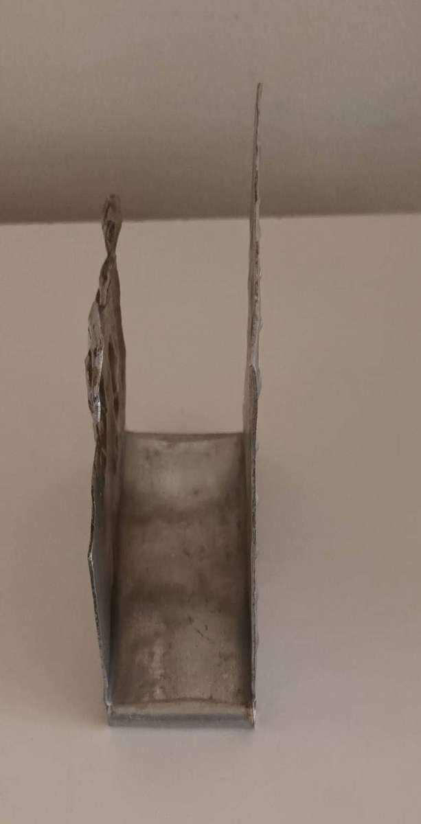 Unique Vintage Serviette Holder.