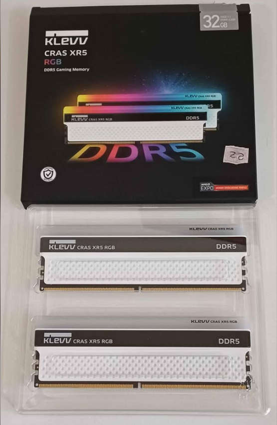 KLEVV CRAS XR5 RGB 32GB Kit (16GB x2) 6200MHz DDR5 Kit