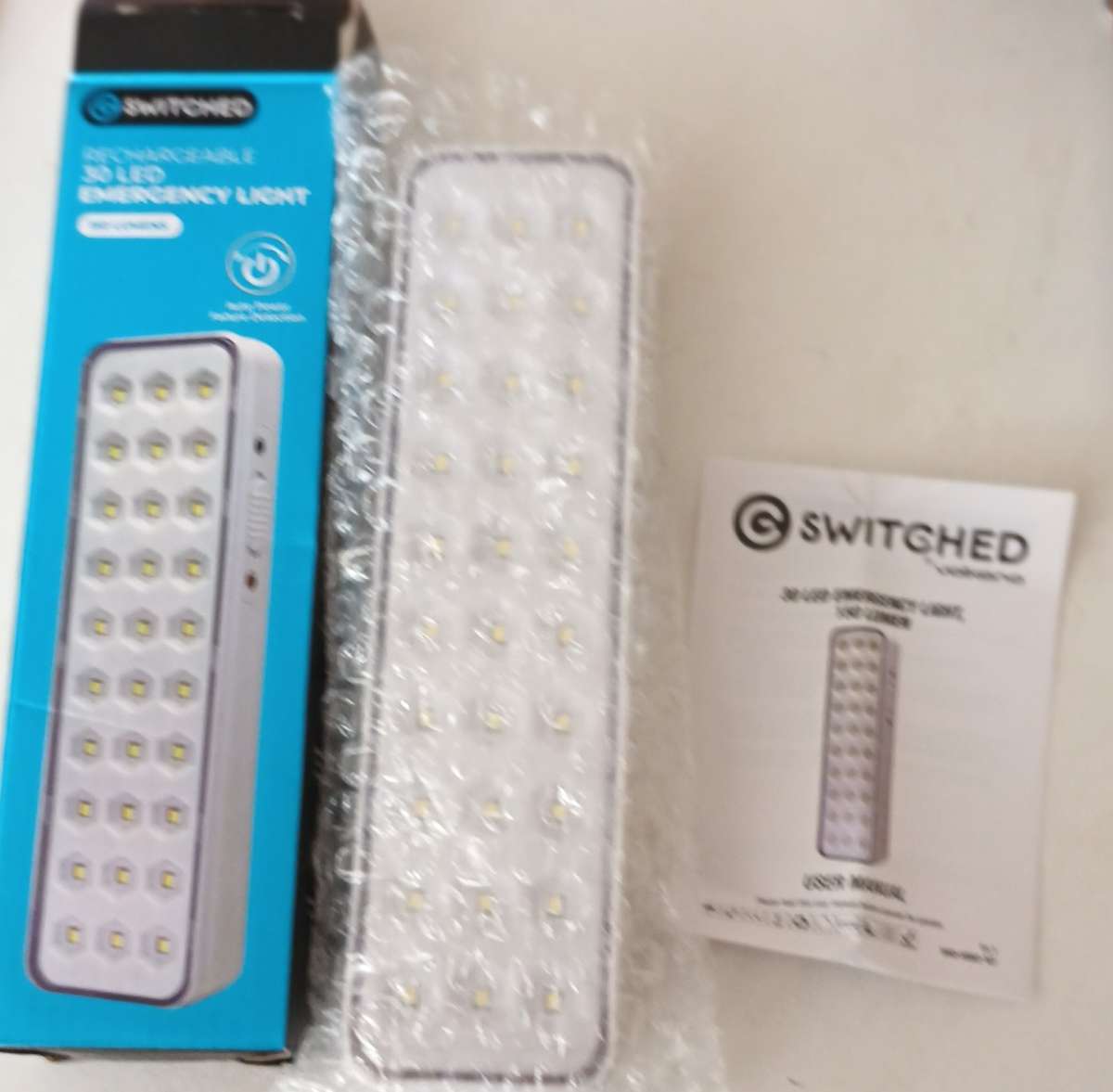 SWITCHED 30 LED Emergency Light.