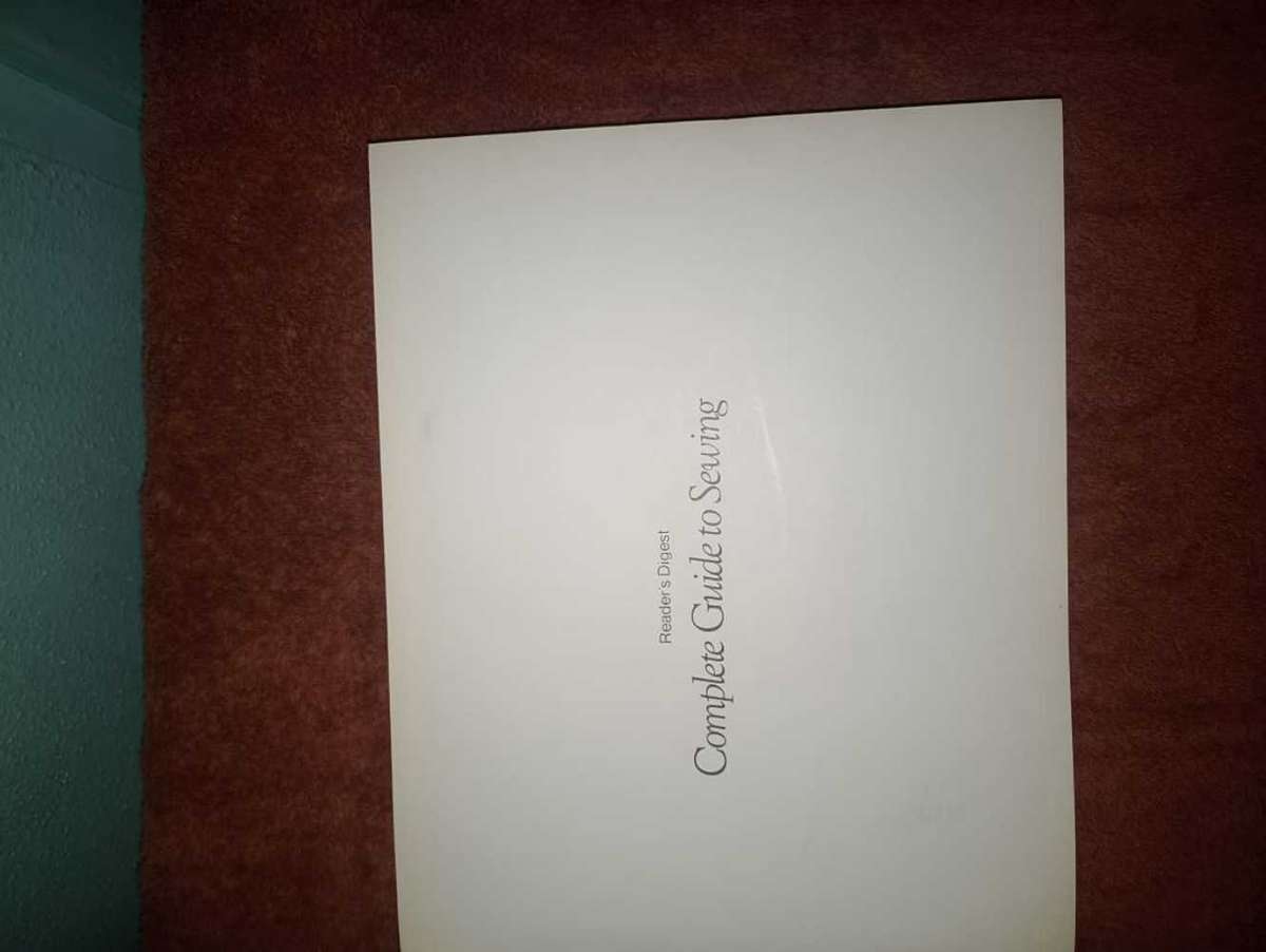 Bernette Bernina funlock heavy duty overlocker