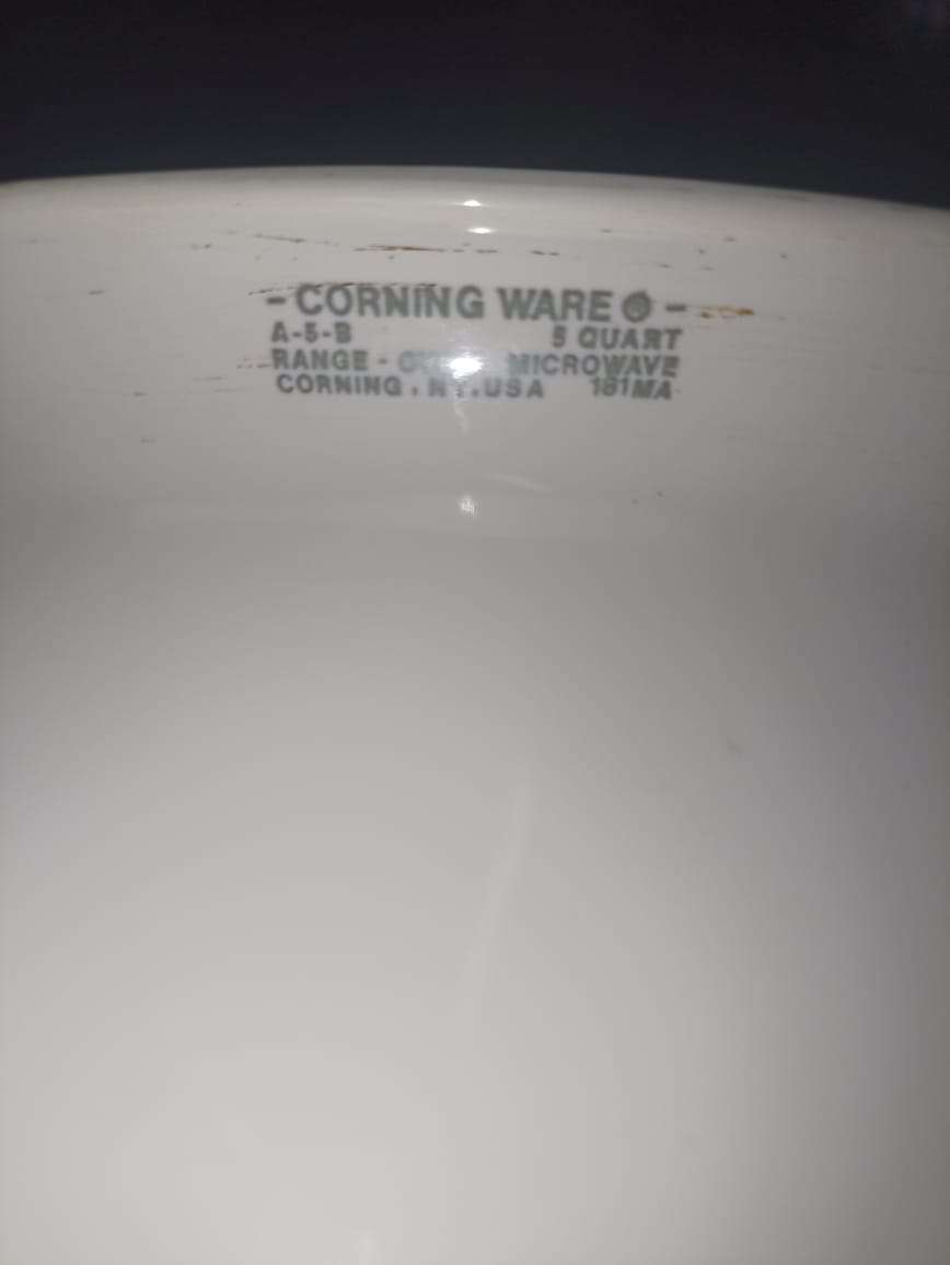 WOW 25 PIECE CORNING WARE VINTAGE SET