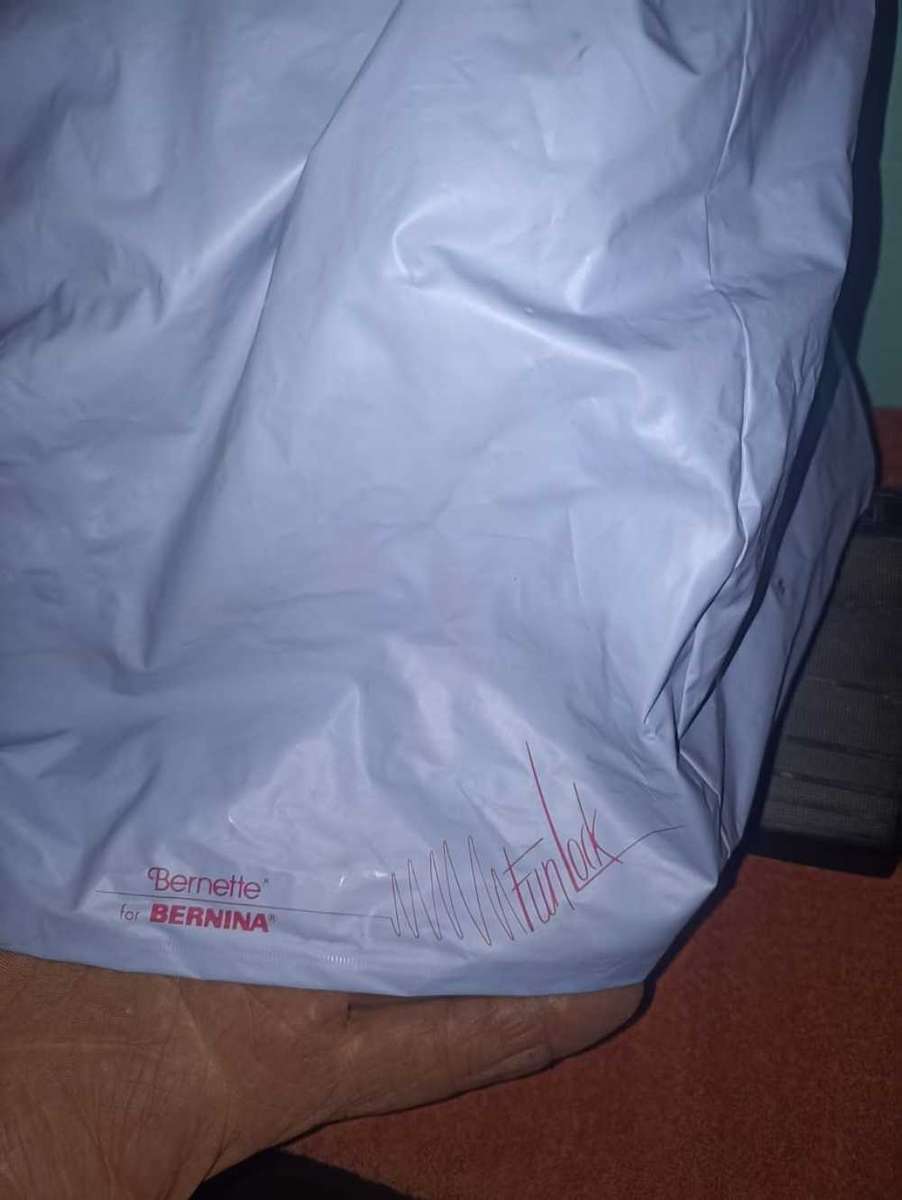 Bernette Bernina funlock heavy duty overlocker