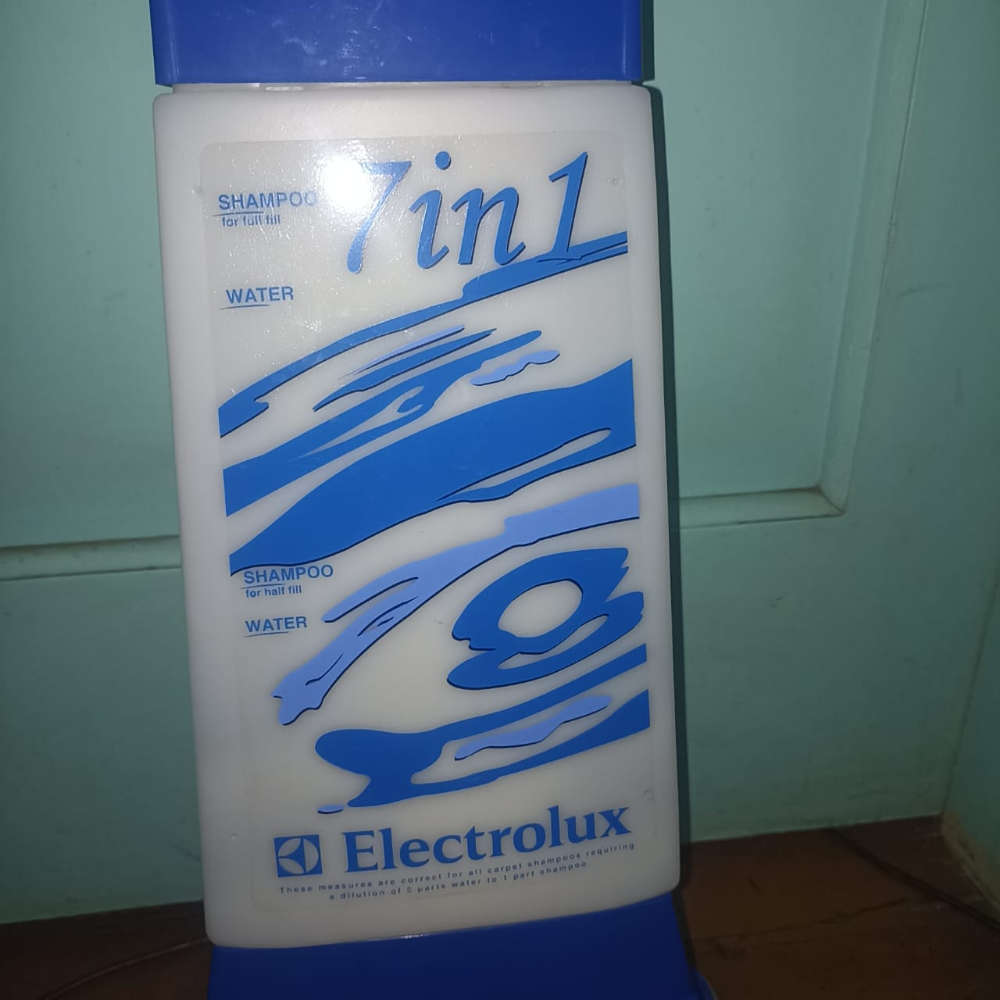 Nimbus Electrolux 7 in 1 carpet shampooer
