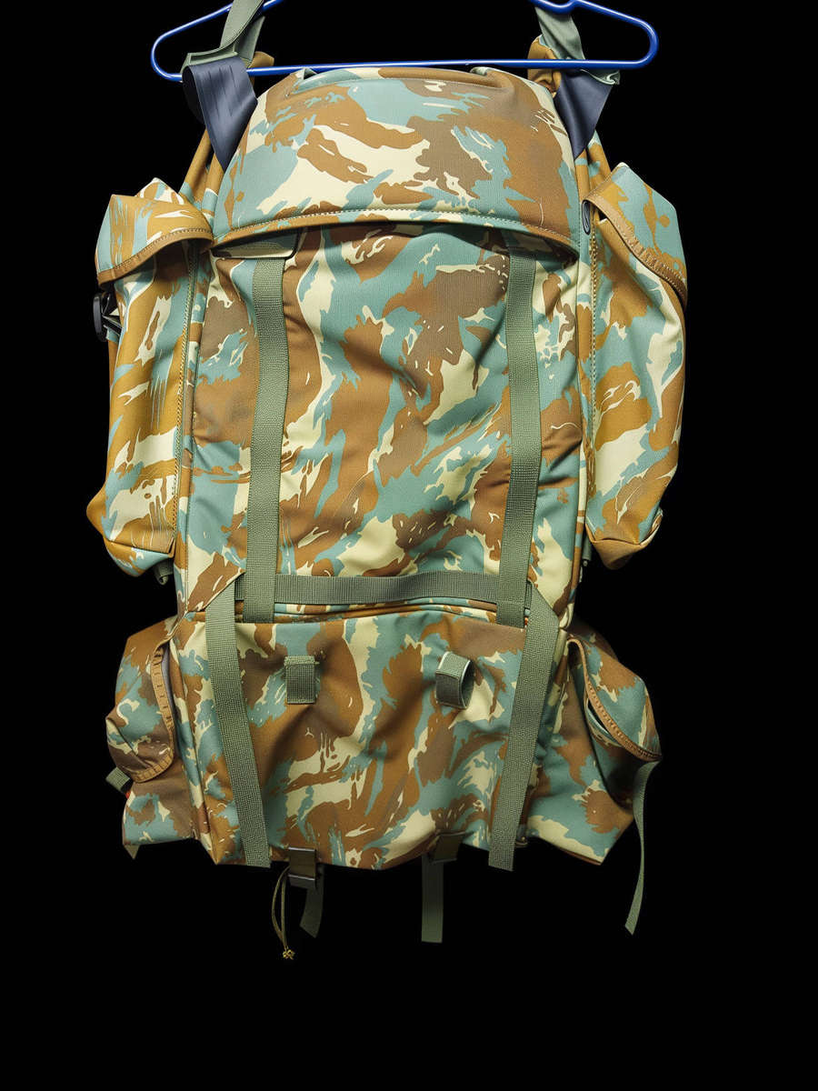 32 Battalion Camouflage Backpack (Summer Pattern)  Excellent Condition