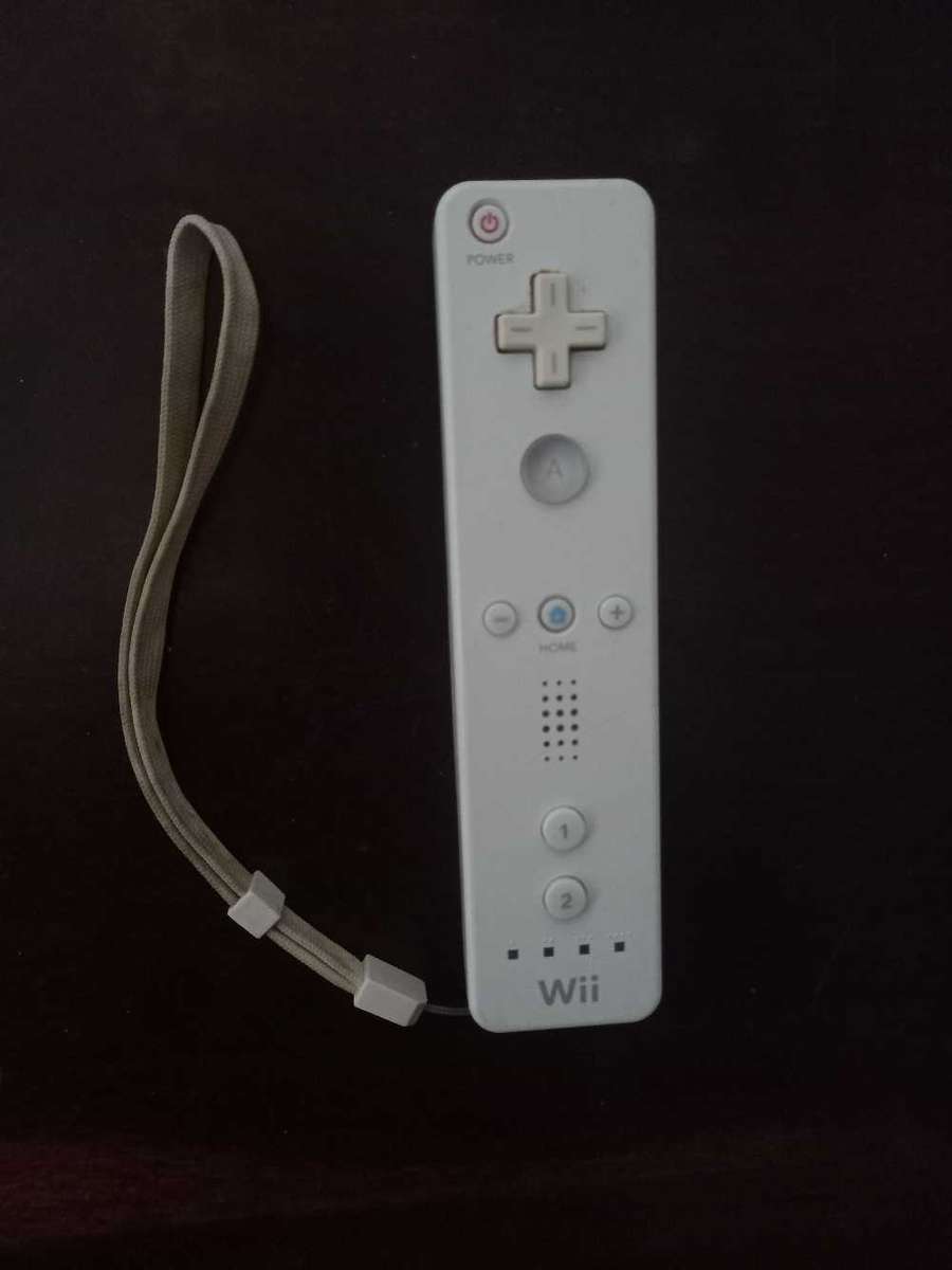 Nintendo Wii Remote And Nunchuck Bundle