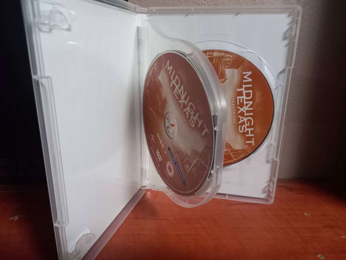 Midnight Texas Season 1