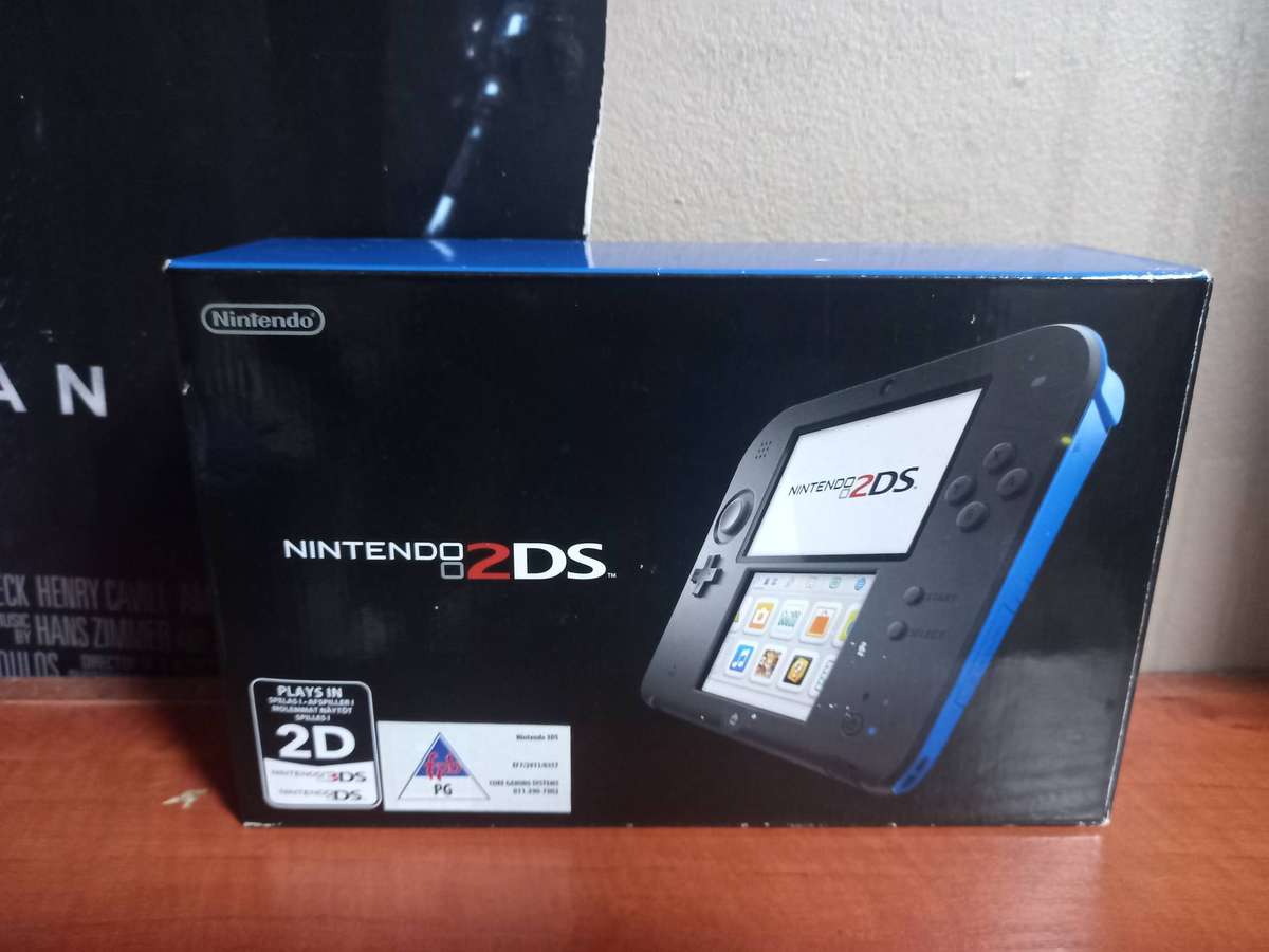 Nintendo 2DS Console
