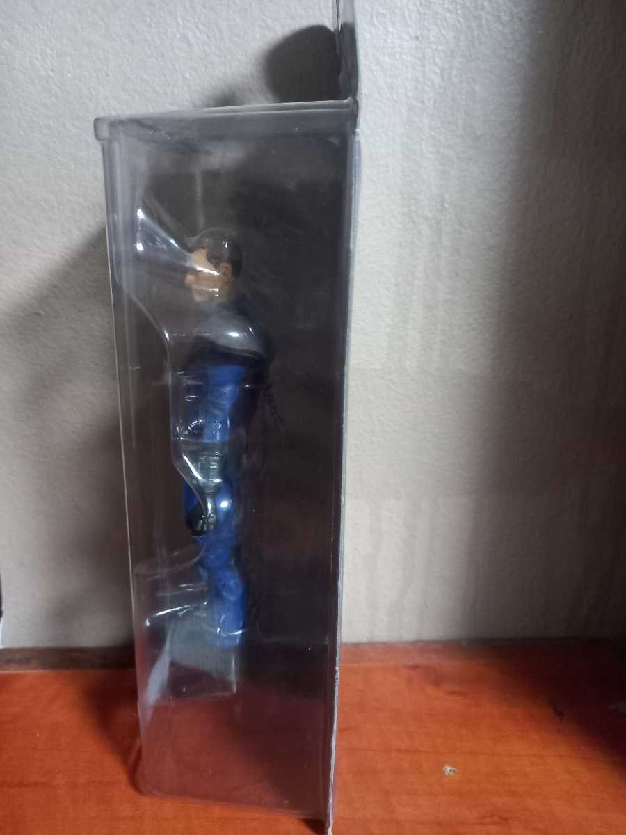 Fallout Legacy Collection Lone Wanderer Action Figure