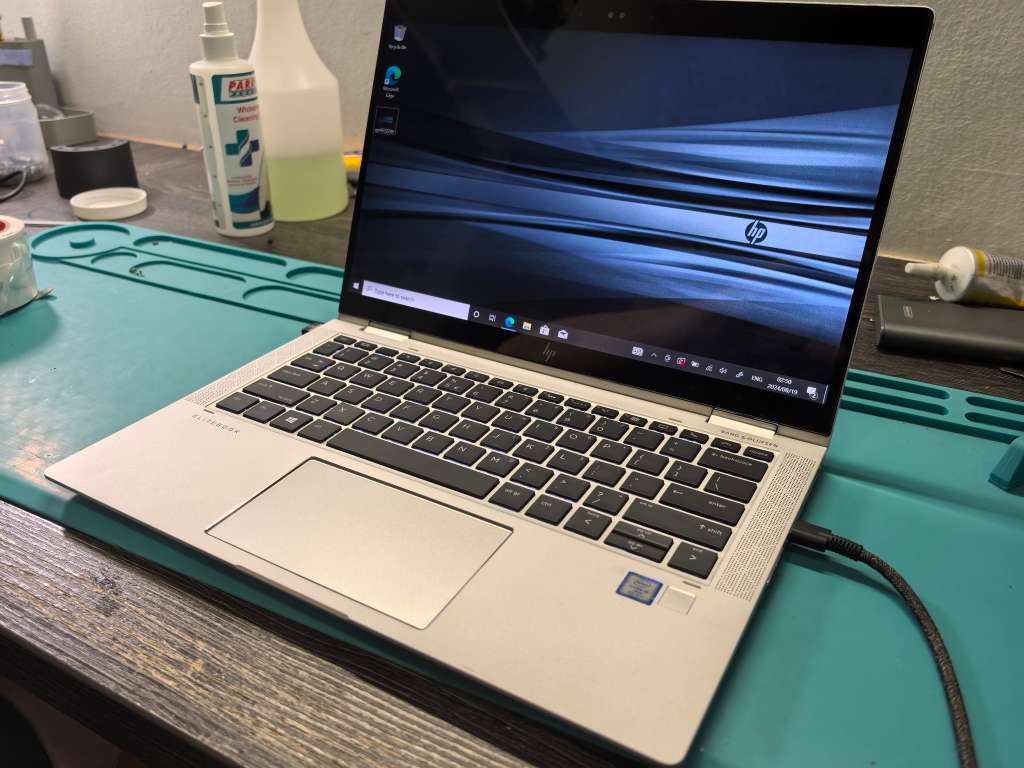 Touchscreen*HP ELITEBOOK X360 1030g3*i5-8350U-IPS FHD-8GB RAM-256GB SSD-4G-HP BAG PLUS MOUSE