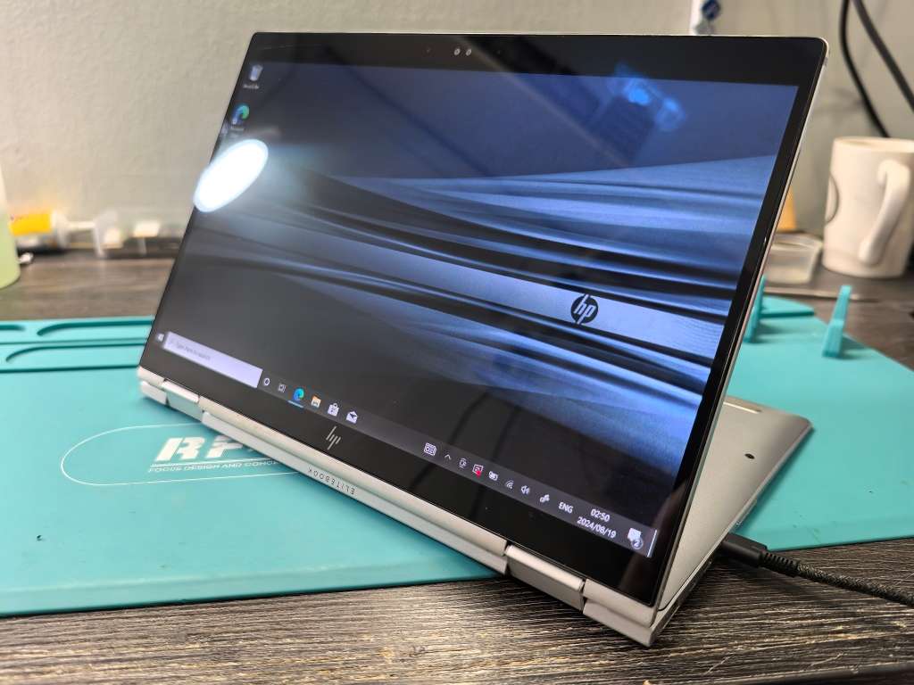Touchscreen*HP ELITEBOOK X360 1030g3*i5-8350U-IPS FHD-8GB RAM-256GB SSD-4G-HP BAG PLUS MOUSE