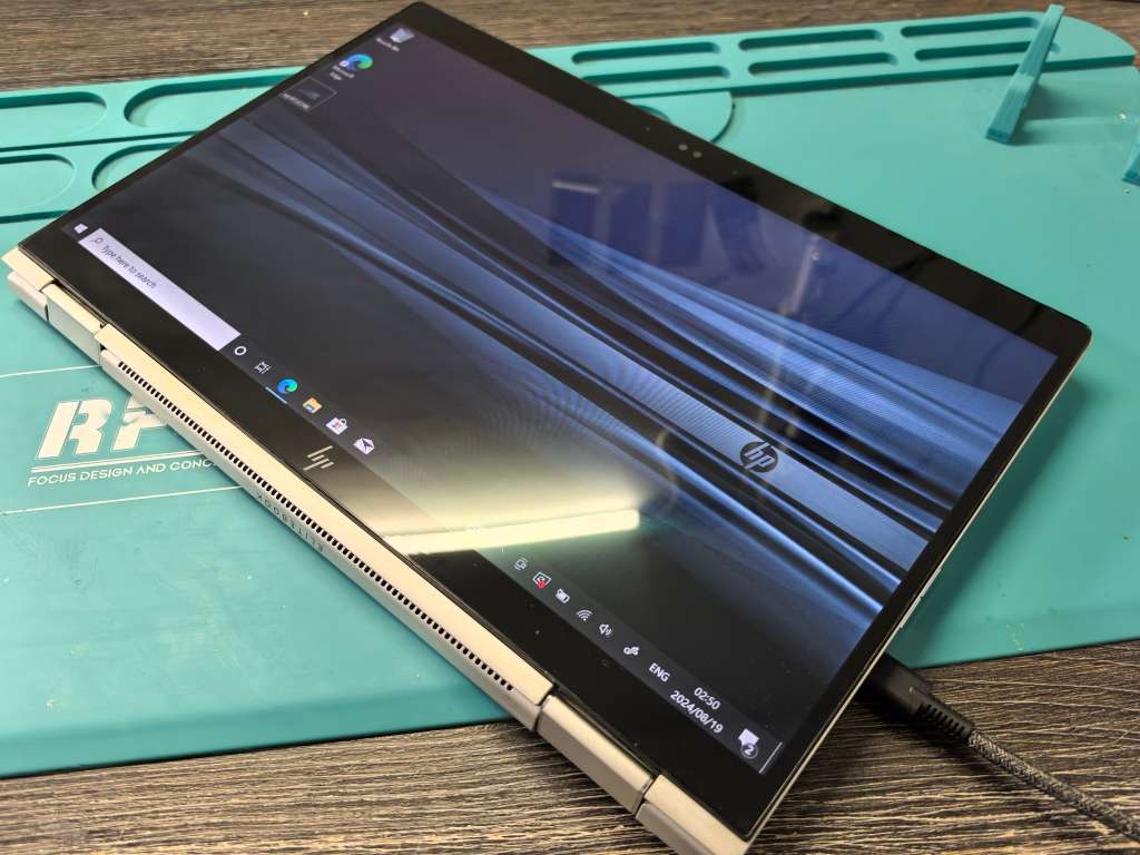 Touchscreen*HP ELITEBOOK X360 1030g3*i5-8350U-IPS FHD-8GB RAM-256GB SSD-4G-HP BAG PLUS MOUSE