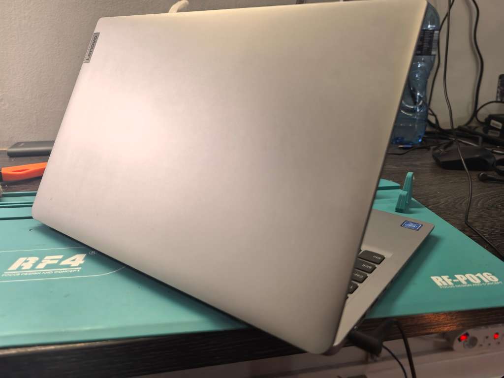 LENOVO IDEAPAD 1-N4020 CELERON-4GB DDR4-SANSUNG256GB SSD-UHD GRAPHICS-FHD