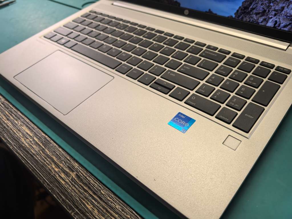 11TH GEN-HP PROBOOK 450 G8*i5-1135G7*8GB DDR4*256GB SSD*HD*