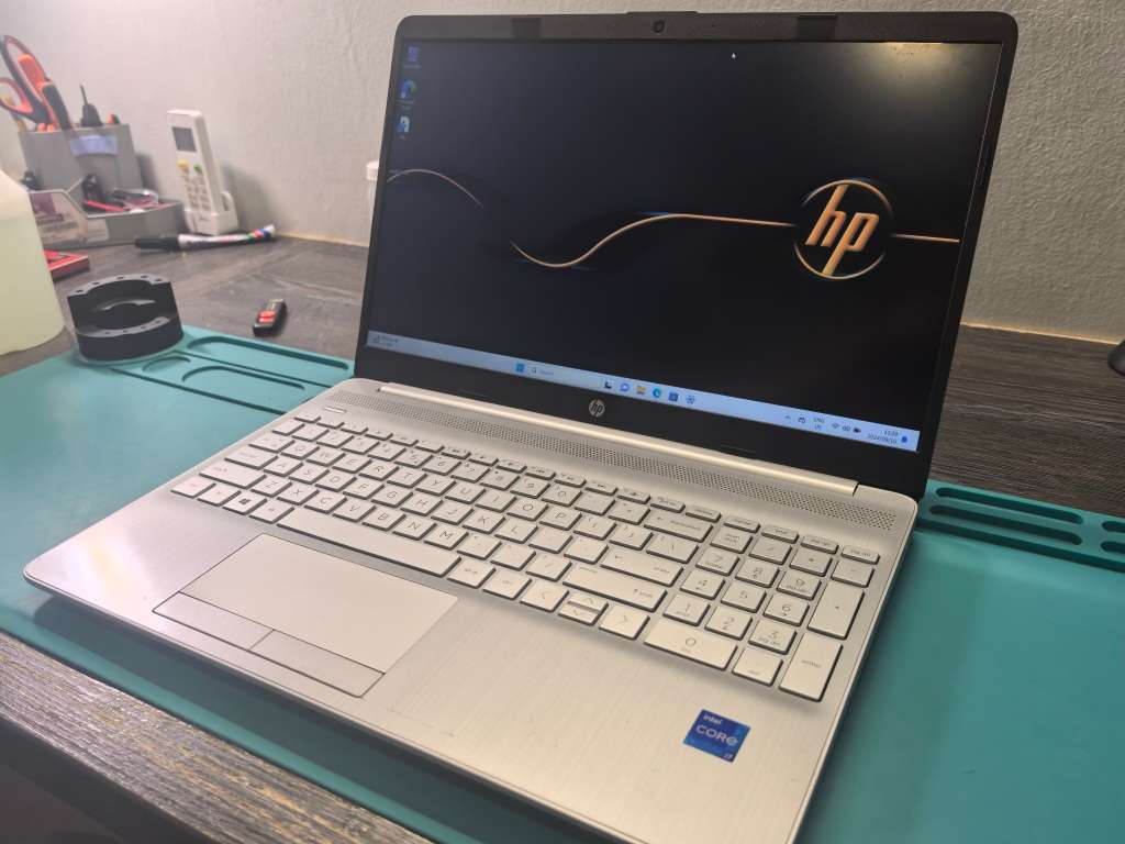11TH GEN i7*HP NOTEBOOK 15*i7-1165G7-8GB DDR4-1000GB SSD-FHD-BACKLIT-XE GRAPHICS