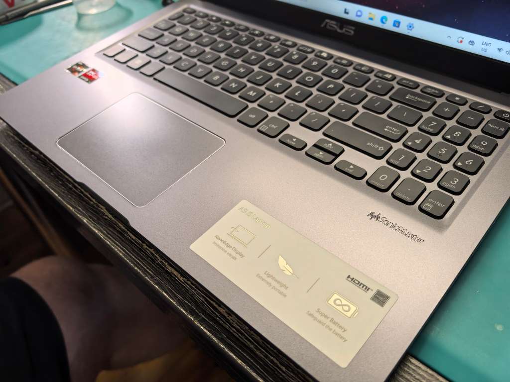 ASUS VIVOBOOK M515DA-RYZEN 5-3500U-8GB DDR4-256GB SSD-HD-RADEON GRAPHICS