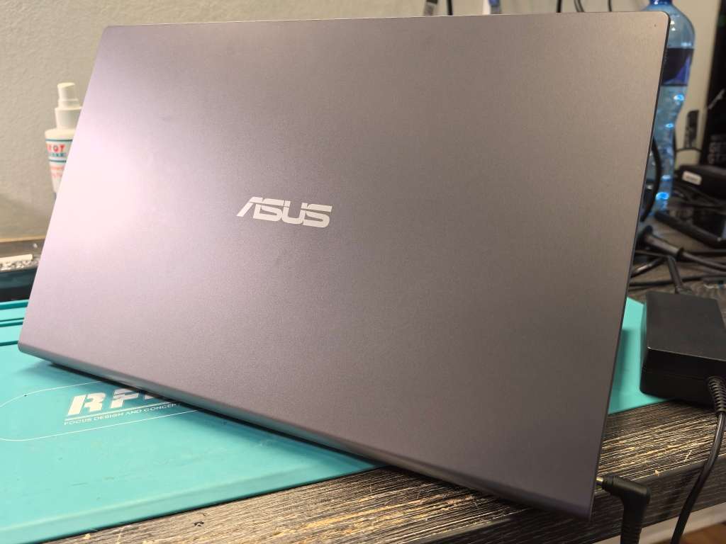 ASUS VIVOBOOK M515DA-RYZEN 5-3500U-8GB DDR4-256GB SSD-HD-RADEON GRAPHICS