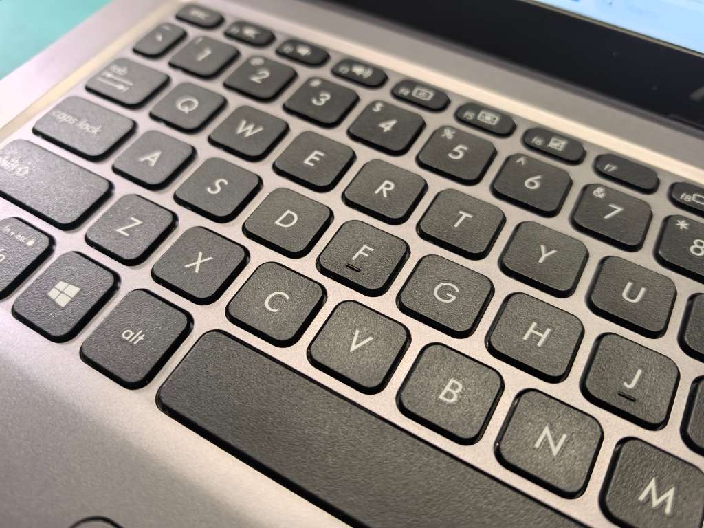 11TH GEN I5-ASUS VIVOBOOK P1512-i5-1135G7-8GB DDR4-512GB SSD-FHD