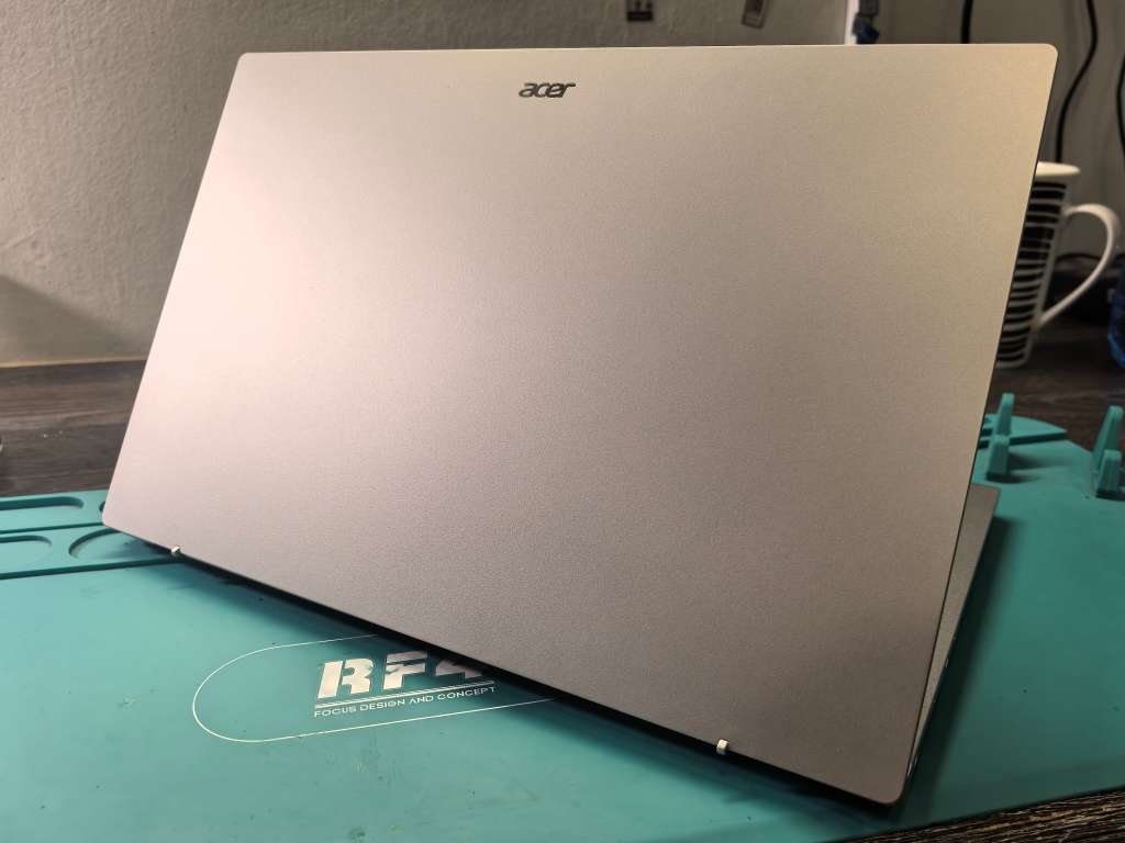 14TH GEN i3-ACER ASPIRE 3*i3-N305-8GB DDR5-512GB NVME-FULL HD-OCTA CORE-UHD GRAPHICS