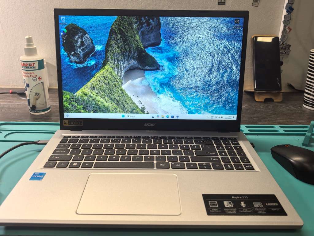 14TH GEN i3-ACER ASPIRE 3*i3-N305-8GB DDR5-512GB NVME-FULL HD-OCTA CORE-UHD GRAPHICS