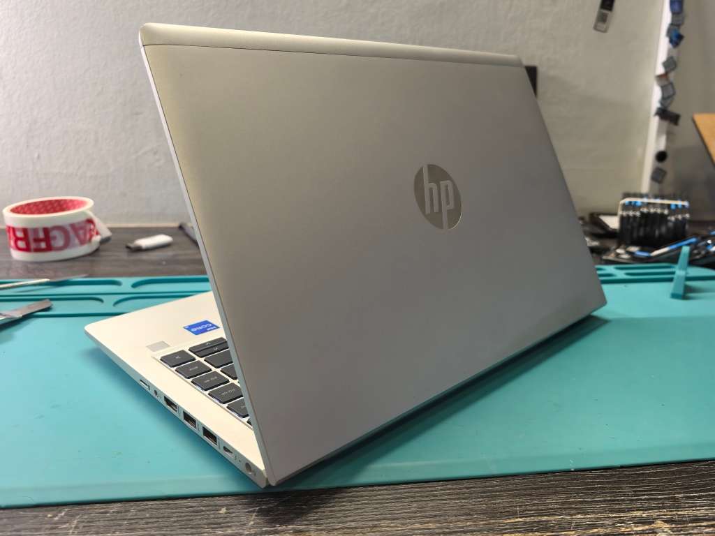 HP PROBOOK 640 G8-i5-1145G7-16GB DDR4-256GB SSD-FHD-10 CORES-BACKLIT-WARRANTY