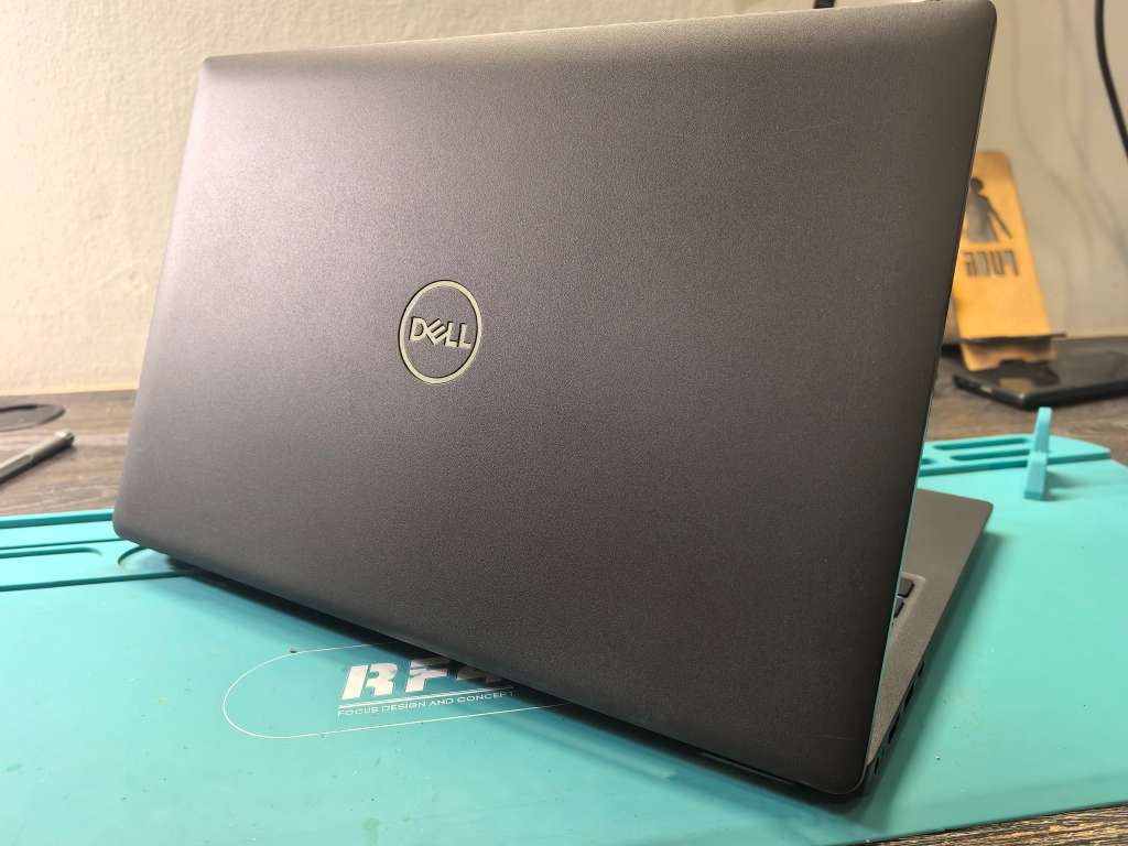 11TH GEN-DELL LATITUDE 3520-i5-1135G7-16GB DDR4-SAMSUNG 256GB SSD-FHD