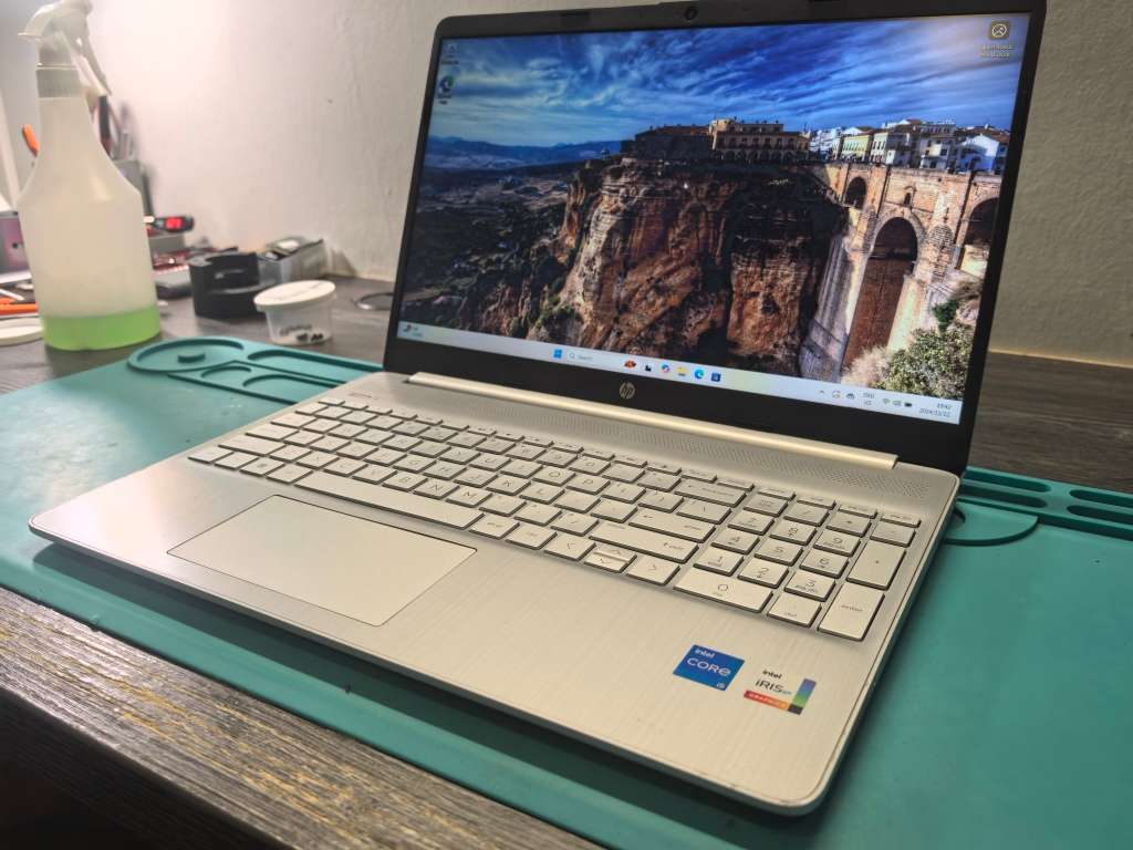 11th Gen HP Notebook 15s i5-1155G7 8GB DDR4 512GB SSD FHD G7 Graphics