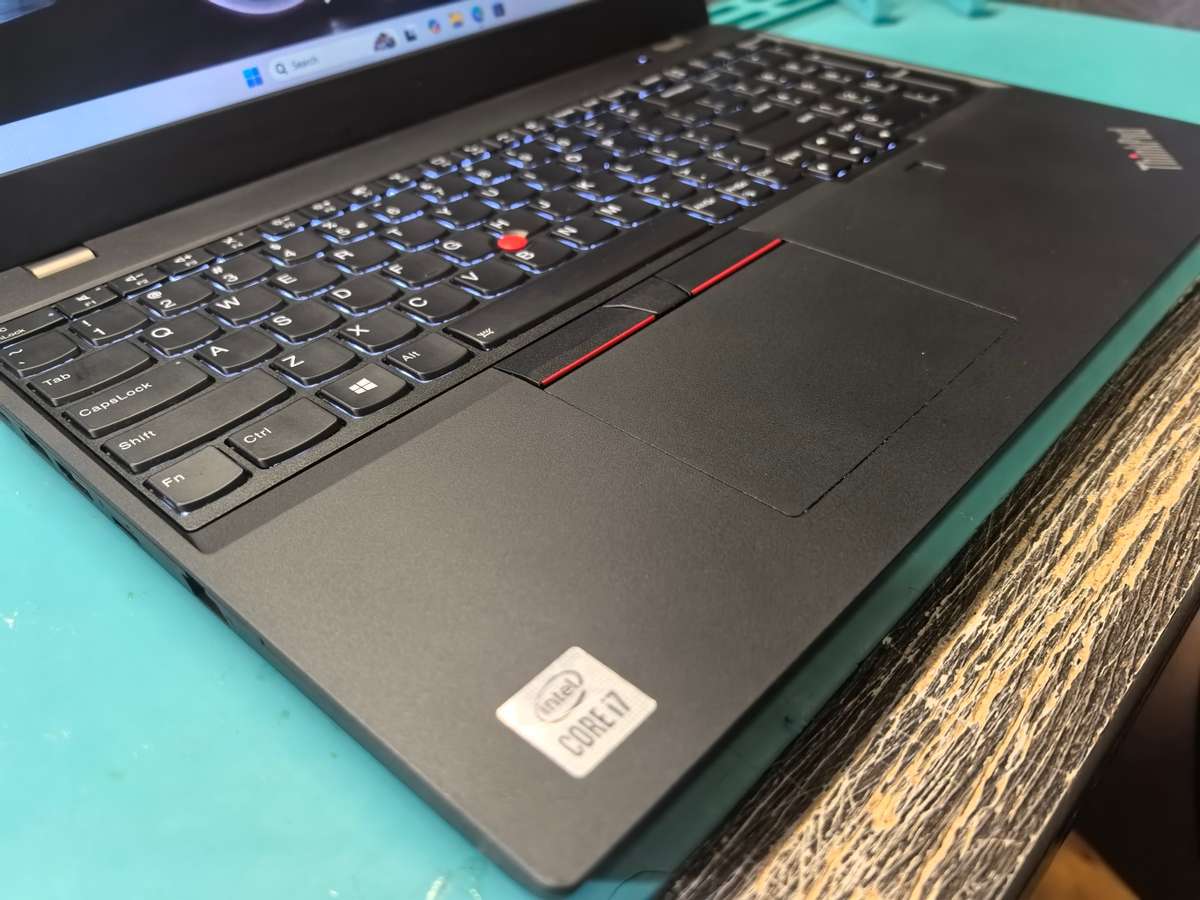 QUAD CORE i7-Lenovo ThinkPad L15 i7-10510u-16GB DDR4 512GB SSD