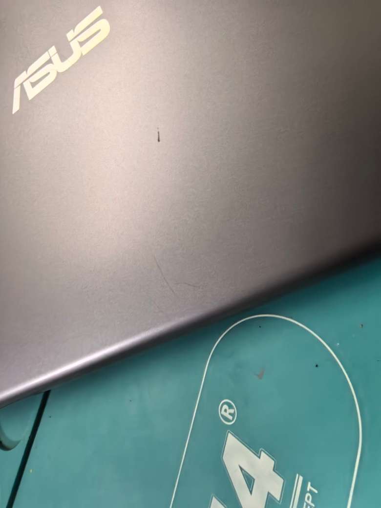 QUAD CORE i5-10TH GEN i5-ASUS VIVOBOOK X515JA-i5-1035G1-8GB DDR4*256GB SSD*FHD