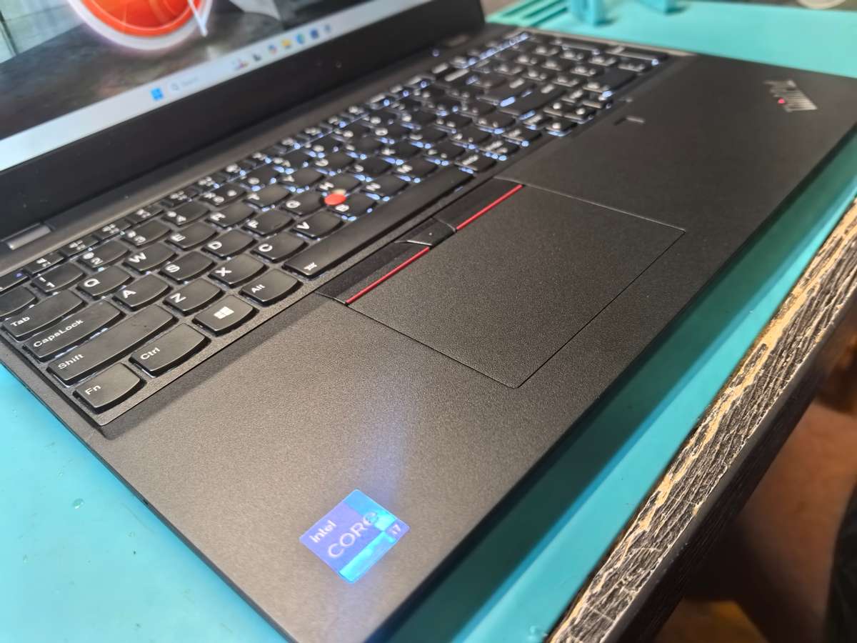 11th Gen i7-Lenovo ThinkPad L15-i7-1165G7-16GB DDR4-1000GB SSD