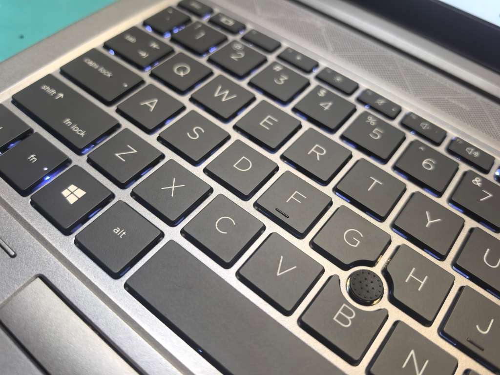 HP ZBook Firefly 15 G7 with i7-10810U, 16GB DDR4, 512GB SSD, FHD