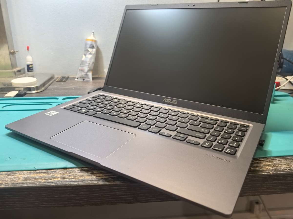LATE ENTRY-10TH GEN*ASUS VIVOBOOK X515FA*i3-10110U*8GB DDR4*256GB SSD*HD*