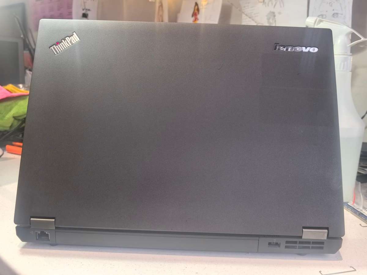 HIGH SPEC!*LENOVO THINKPAD T440P*i5-4300M*6GB RAM*256GB SSD*HD+DISPLAY