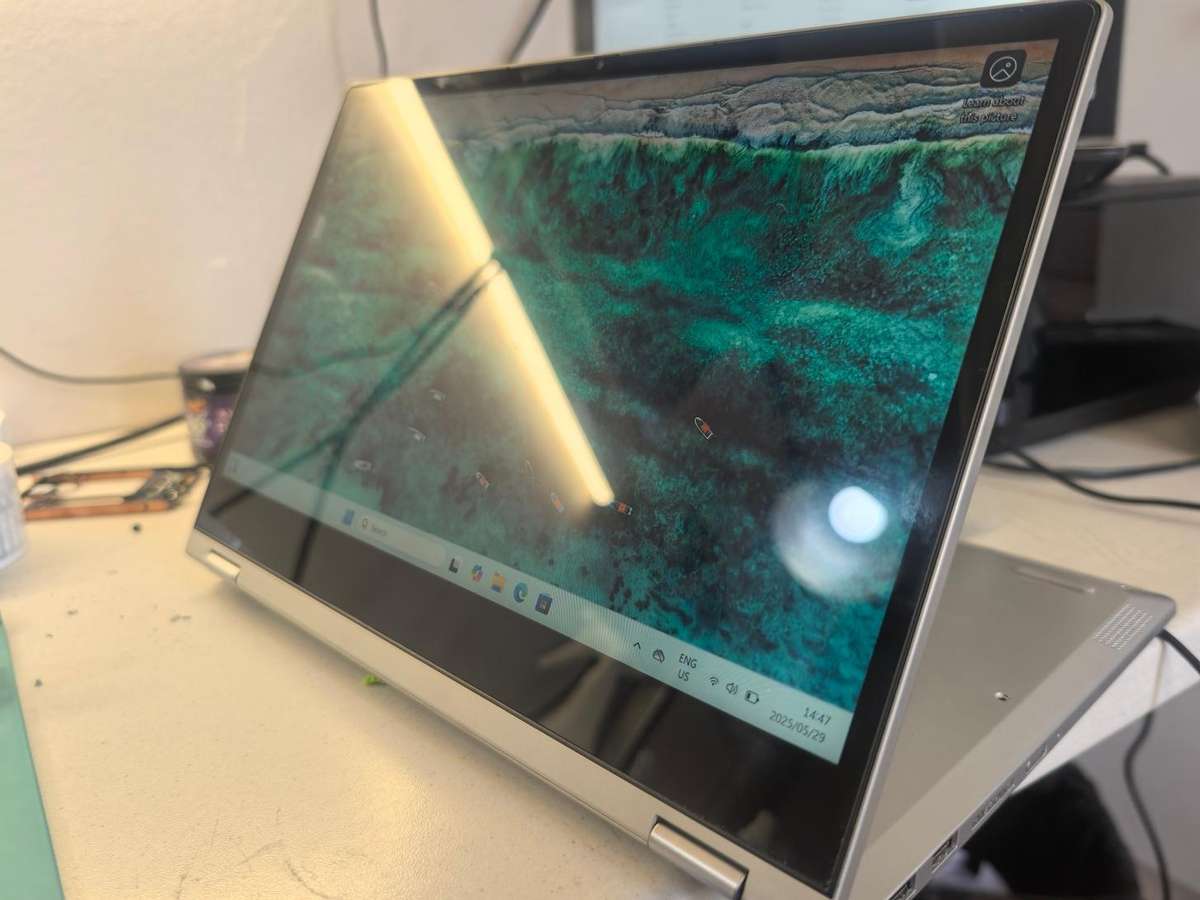 Quad Core i7 10th Gen Lenovo C340 Touchscreen Laptop 8GB RAM 256GB NVMe SSD FHD