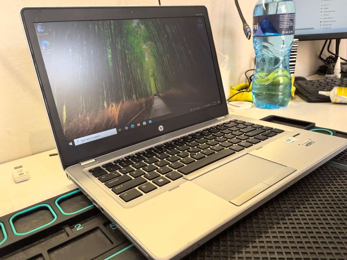 HP EliteBook Folio 9470m i5-3427U 8GB RAM 250GB SSD HD 32GB SSD