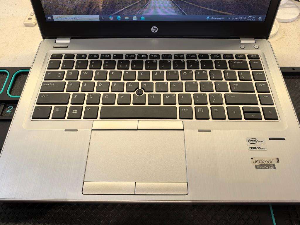 HP EliteBook Folio 9470m i5-3427U 8GB RAM 250GB SSD HD 32GB SSD