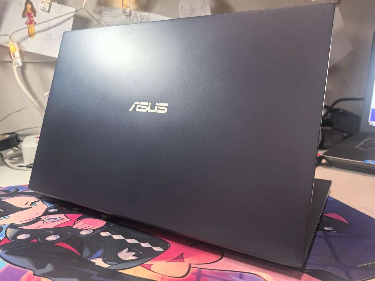 12th Gen Asus ExpertBook B5102CE