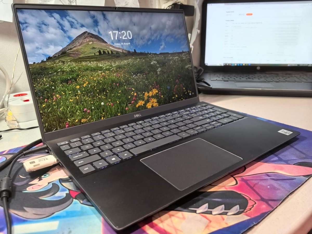 QUAD CORE i5-DELL INSPIRON 5510-i5-1035G1-8GB DDR4*256GB SSD*FHD