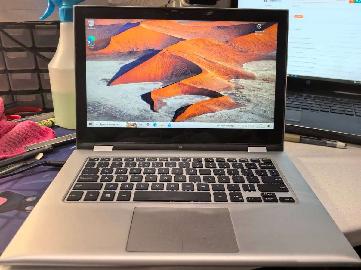 Dell Inspiron 7348 - i7-5500U - 8GB - 256GB SSD- FHD- BACKLIT KEYBOARD