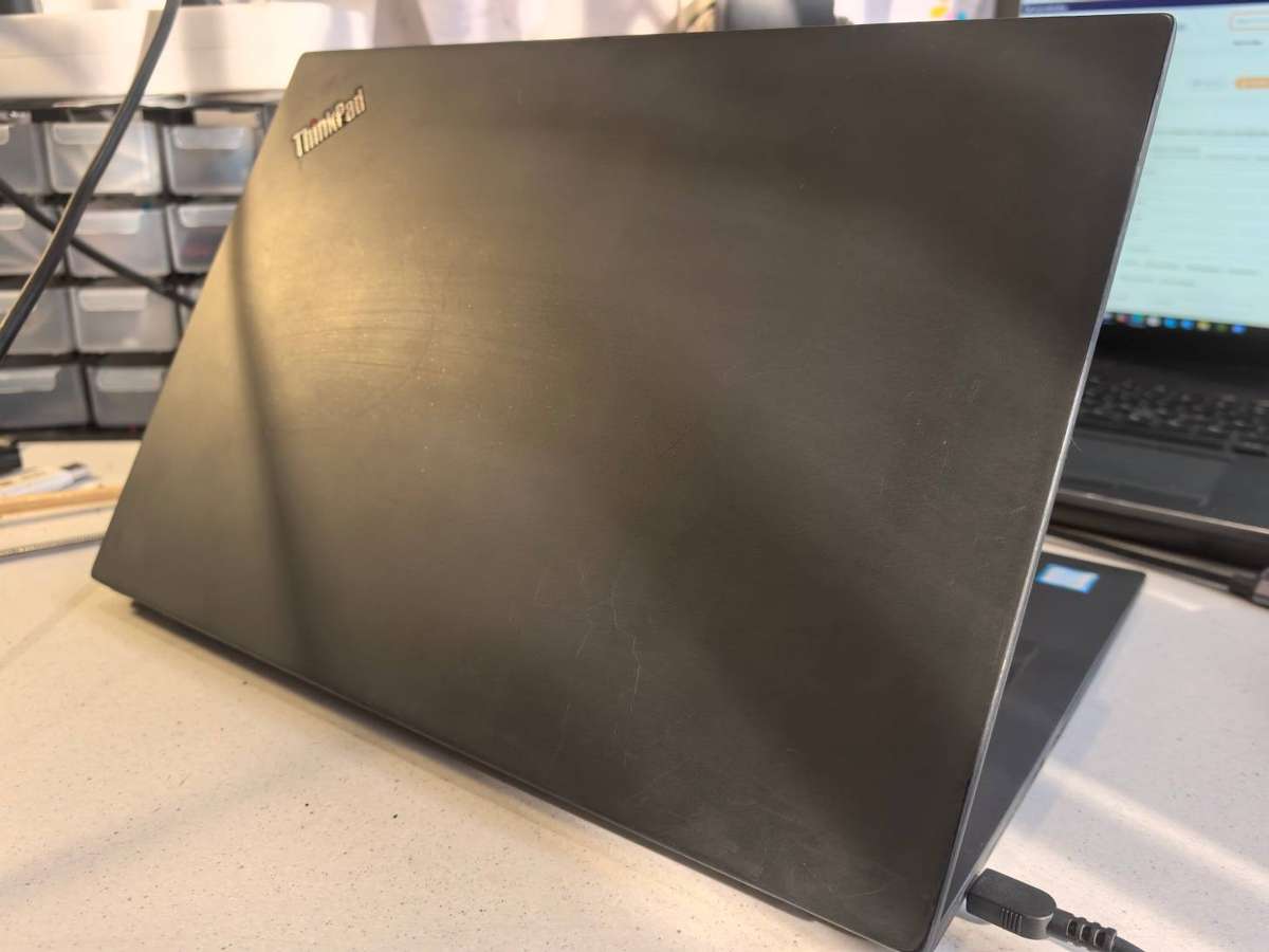 LENOVO THINKPAD T490-i5-8265u-FHD-8GB RAM-256GB-QUAD CORE