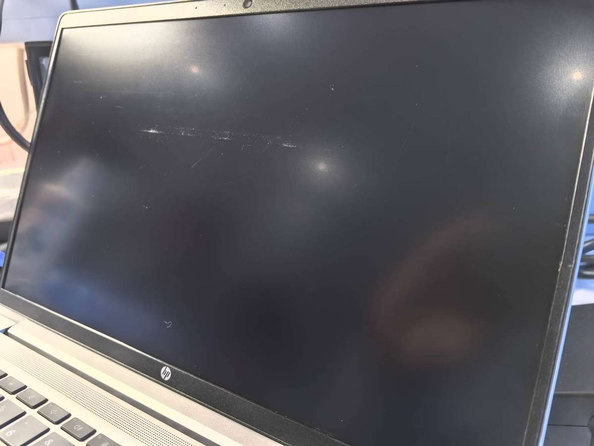 QUAD CORE i7-HP PROBOOK 640 G8-i7-1185G7-16GB DDR4-256GB SSD-HD-10 CORES-BACKLIT