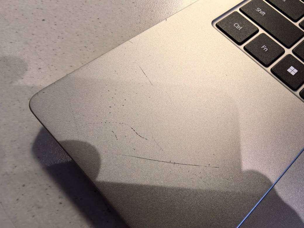 12TH GEN HUAWEI MATEBOOK D14*i3-1215U*8GB DDR4*256GB SSD*FHD*IPS*UHD GRAPHICS