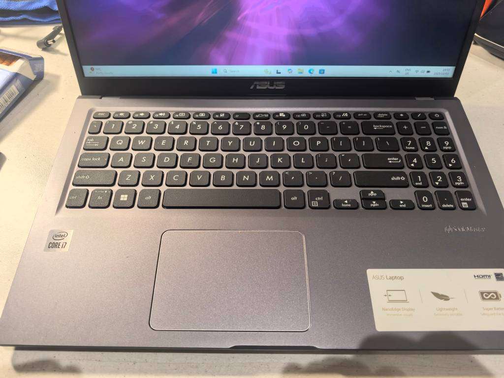 10TH GEN I7-ASUS VIVOBOOK X515*i7-1065G7*8GB DDR4*512GB SSD*FHD*IRIS GRAPHICS