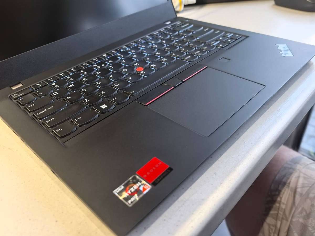 12TH GEN LENOVO THINKPAD L14*RYZEN 5 PRO-5650U*8GB DDR4*256GB SSD*RADEON GRAPHICS*FHD*4GLTE