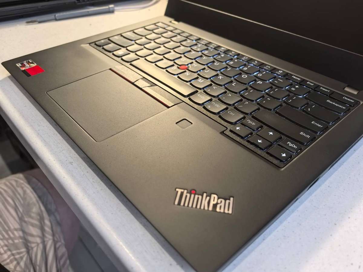 12TH GEN LENOVO THINKPAD L14*RYZEN 5 PRO-5650U*8GB DDR4*256GB SSD*RADEON GRAPHICS*FHD*4GLTE