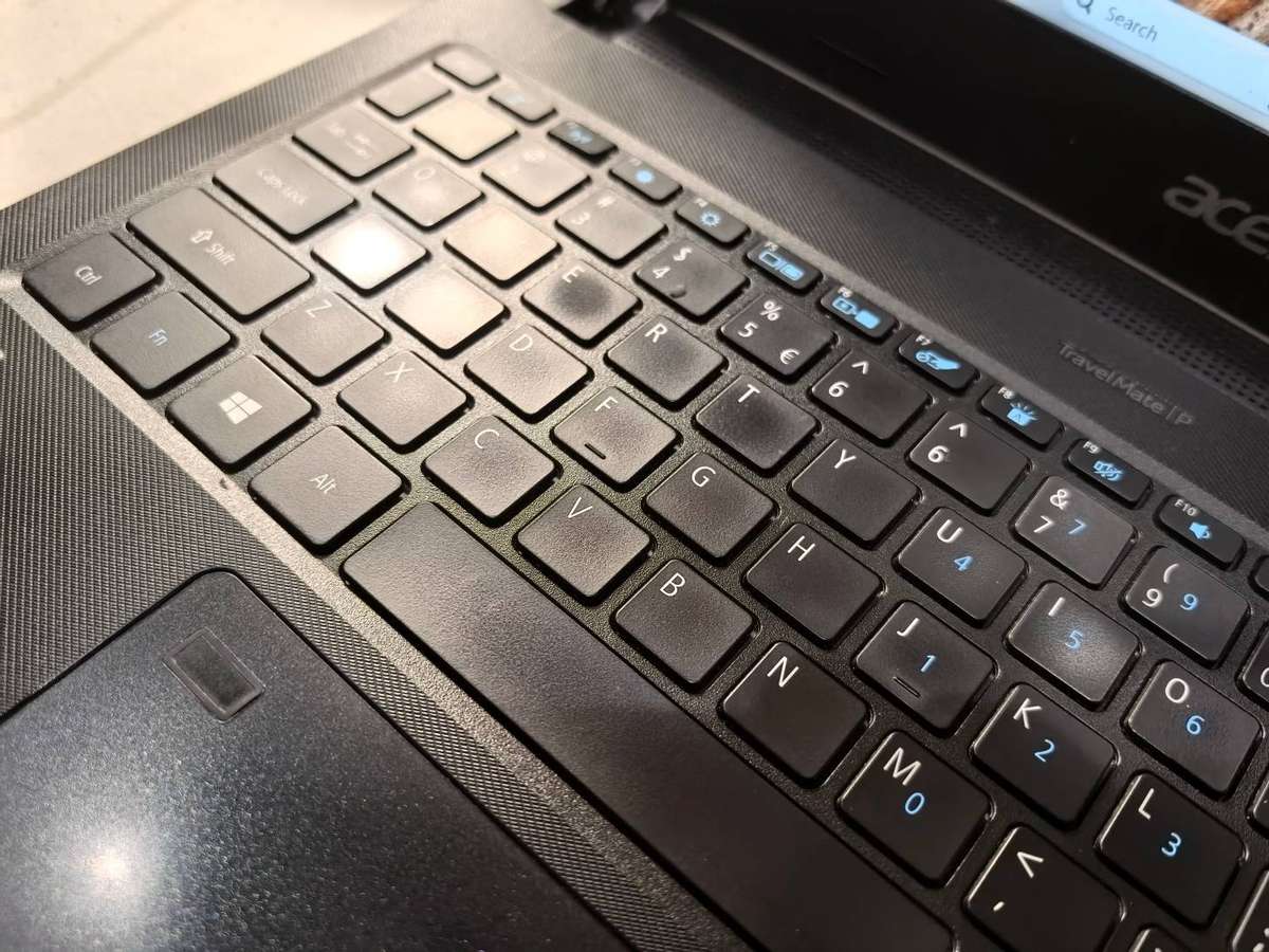 ACER TRAVELMATE P214-i5-10210U-8GB DDR4-512GB SSD-FHD