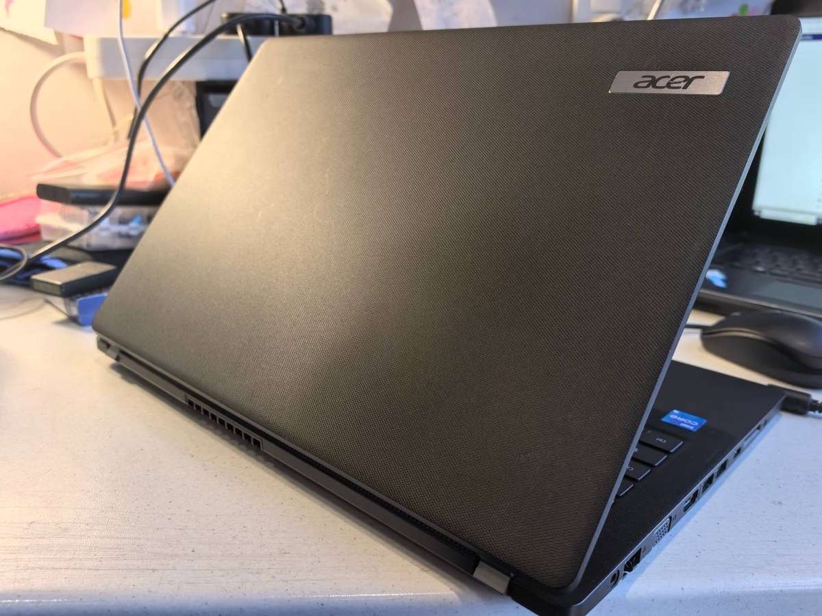 11th Gen Acer Travelmate P215 with i5-1135G7, 8GB DDR4, 512GB NVMe SSD, FHD