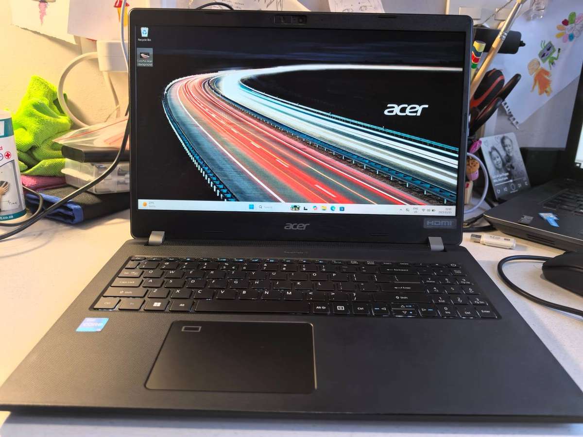 11th Gen Acer Travelmate P215 with i5-1135G7, 8GB DDR4, 512GB NVMe SSD, FHD