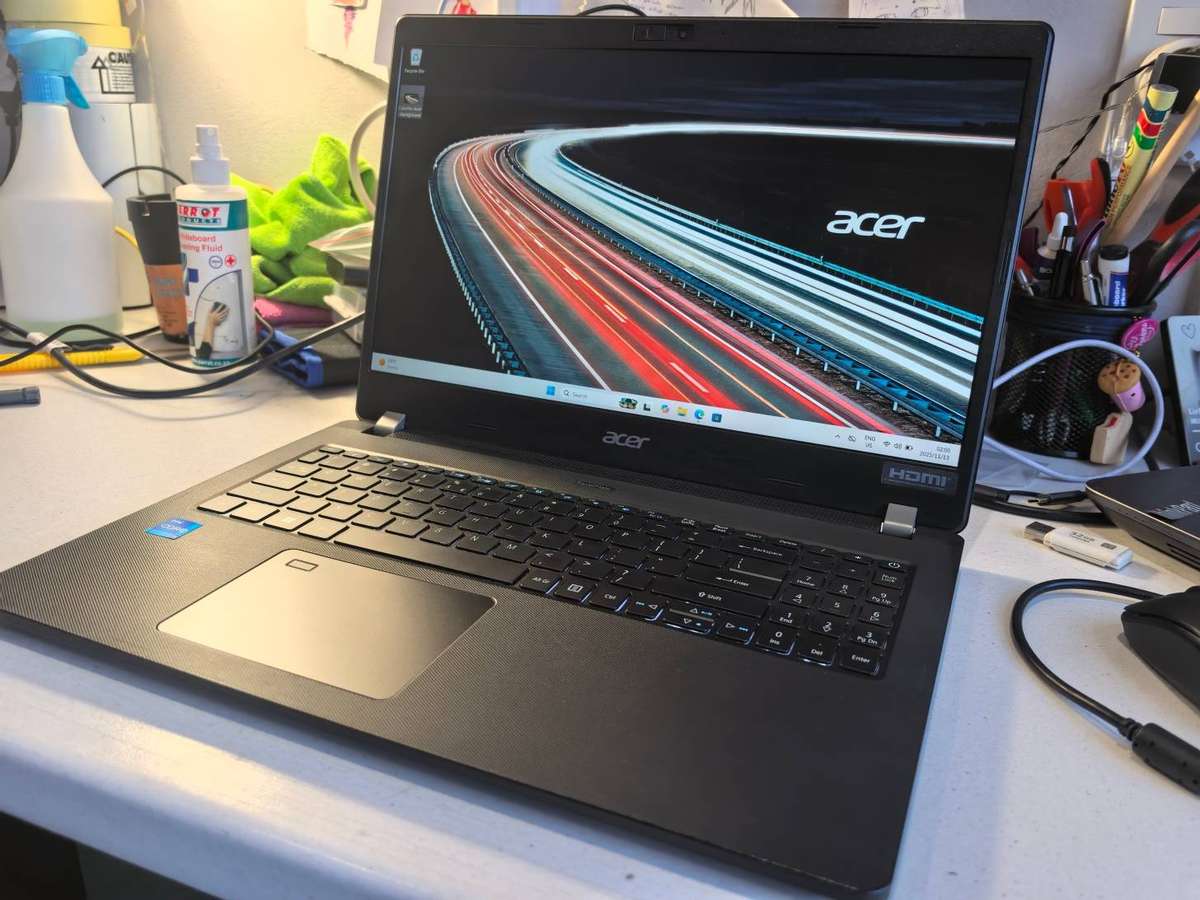 11th Gen Acer Travelmate P215 with i5-1135G7, 8GB DDR4, 512GB NVMe SSD, FHD